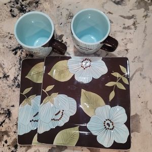 🫠Madison by Laurie Gates 2 plates +2 Cups designed California